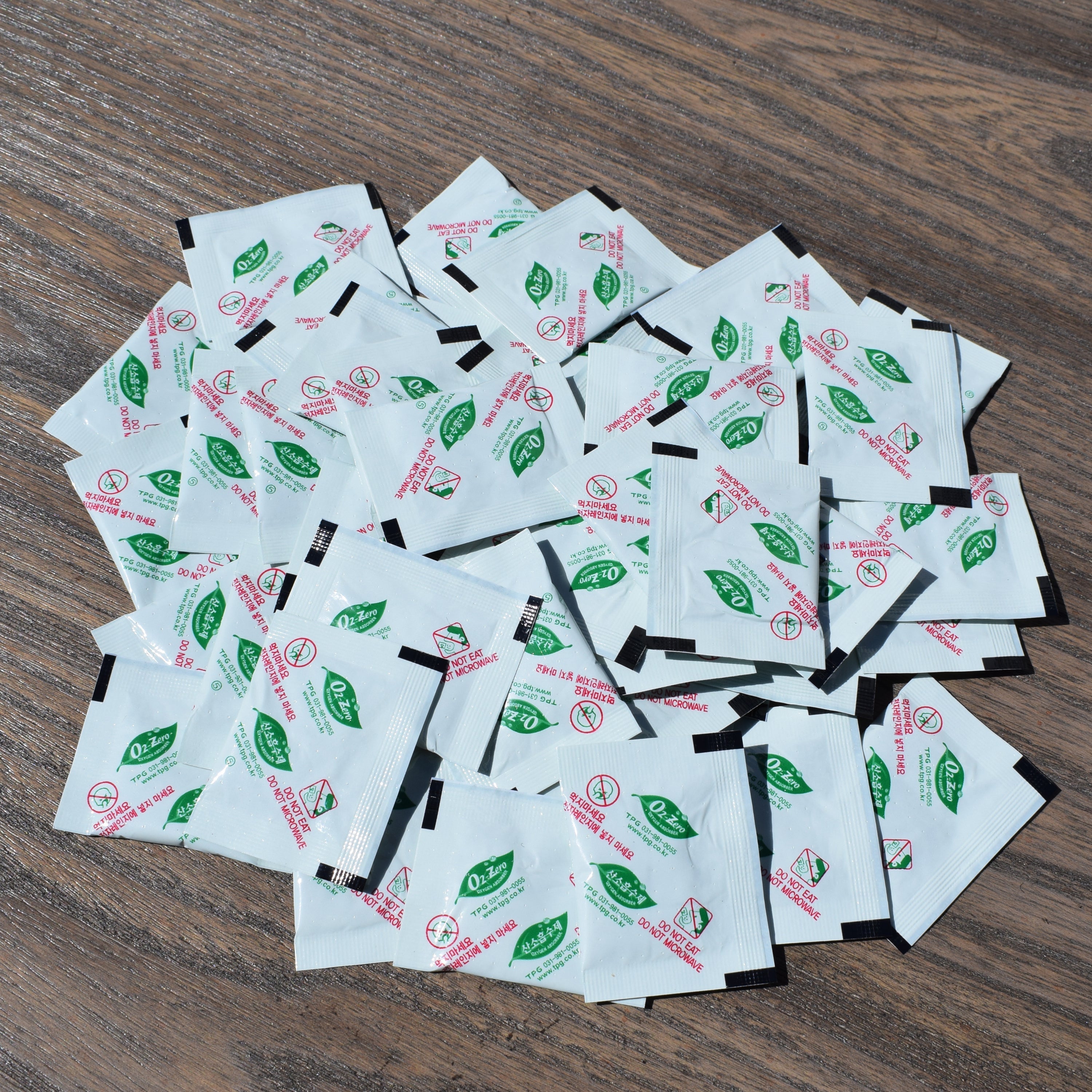 Fresh & Fresh (250 Packs) 100 CC Premium Oxygen Absorbers(1 Bag of 250 Packets) - ISO 9001 Certified Facility Manufactured